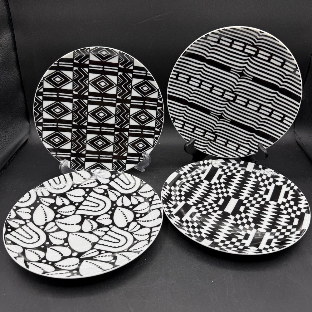 notNeutral Cooper Hewitt Josef‎ Hoffmann Plates Set of 4 Black White Geometric